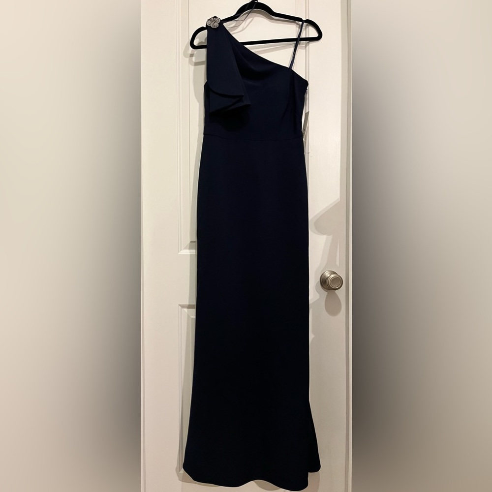 NWT ElizaJ Gown Asymmetrical Gown One Shoulder Navy with Crytals at Shoulder